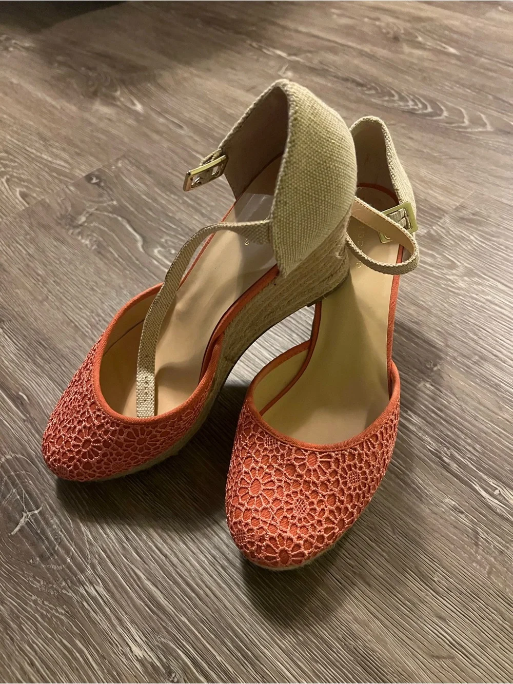 Liz Claiborne Espadrille Wedge Sandals Women's 10M Coral Lace Ankle Strap